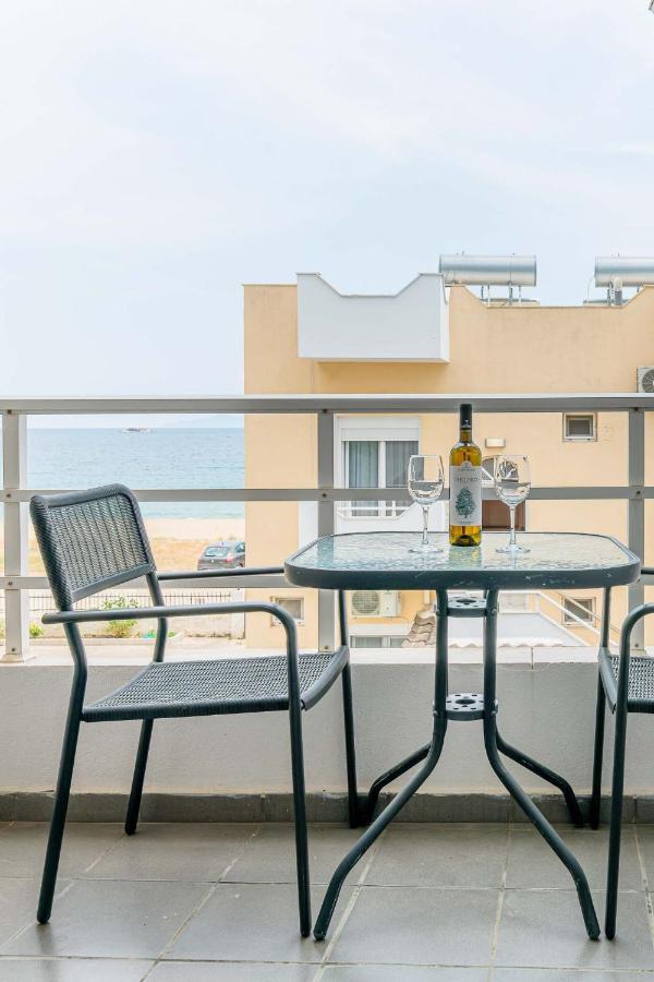 Nea Iraklitsa Marinis Boutique Rooms מראה חיצוני תמונה
