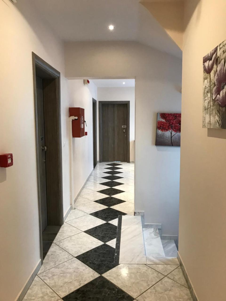Nea Iraklitsa Marinis Boutique Rooms מראה חיצוני תמונה
